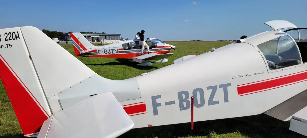 Photo from Aeroclub Rene Mouchotte's website