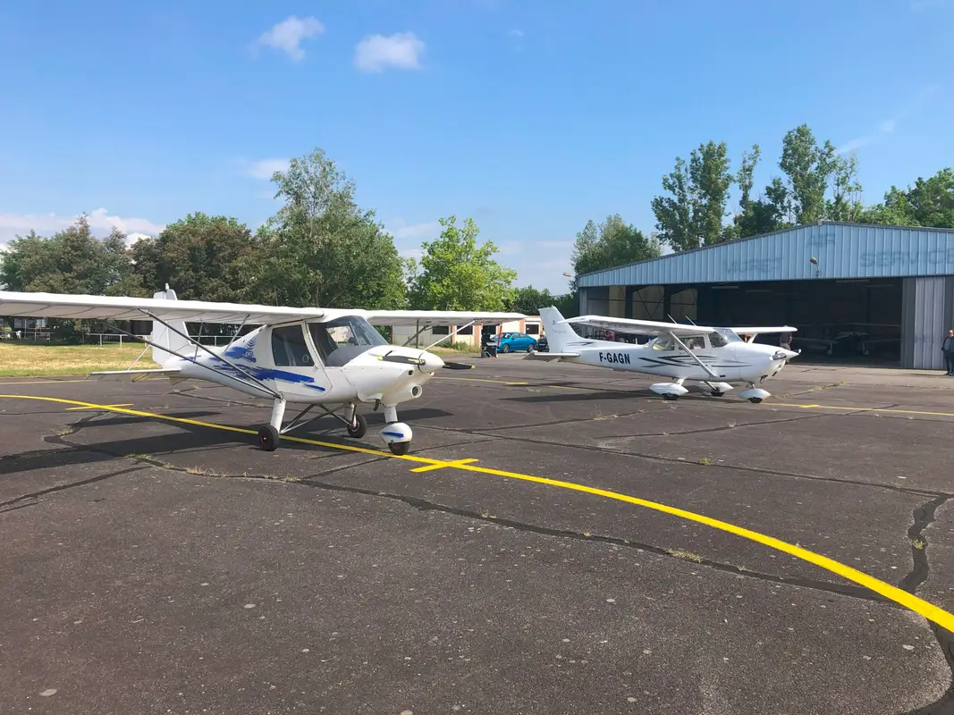 Photo from Aero Club Jean Marie Bonnafe's website