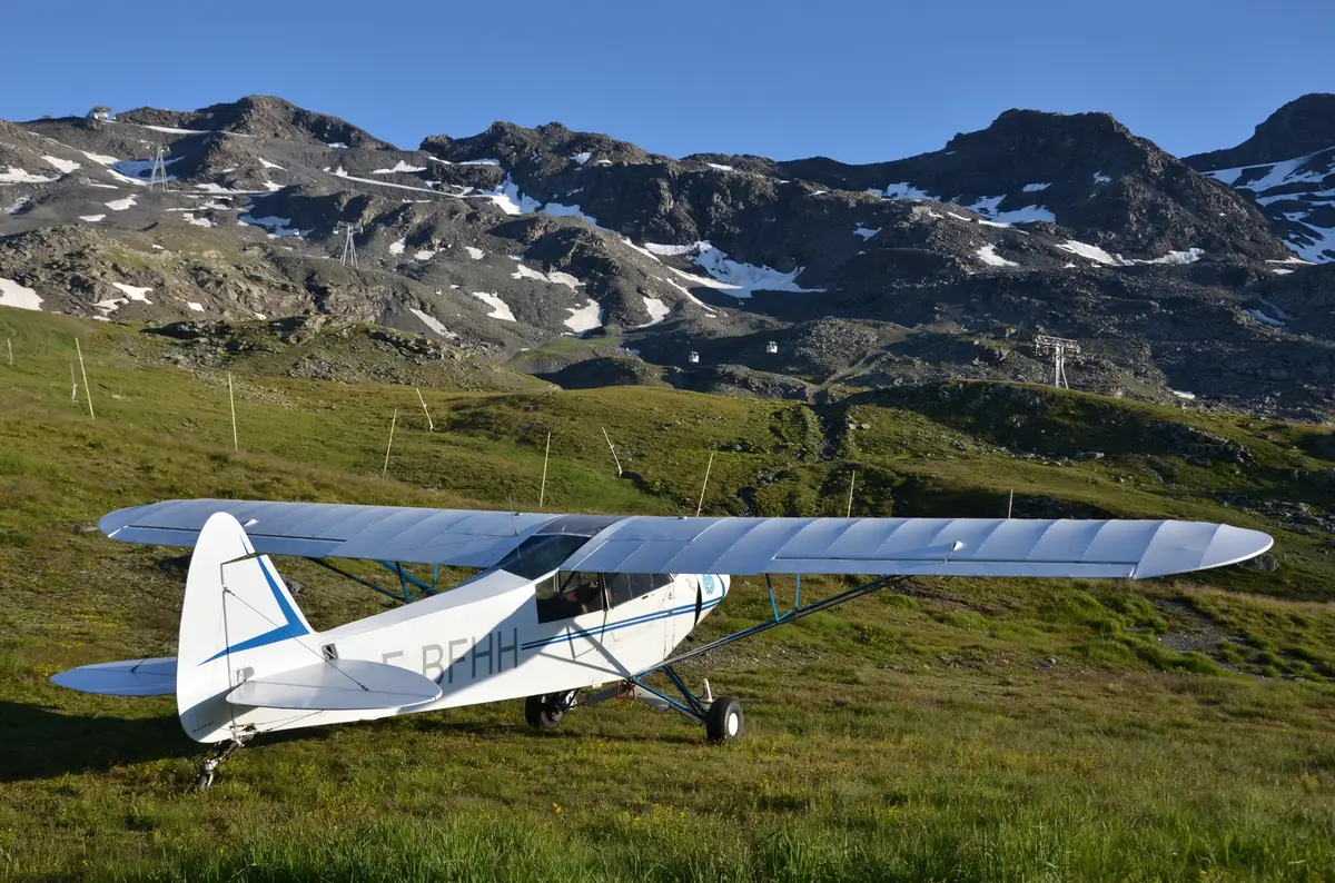 Photo from Aeroclub De Valloire's website