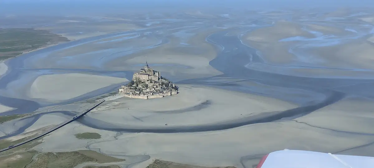 Foto von der Website von Aeroclub D'Aubigny