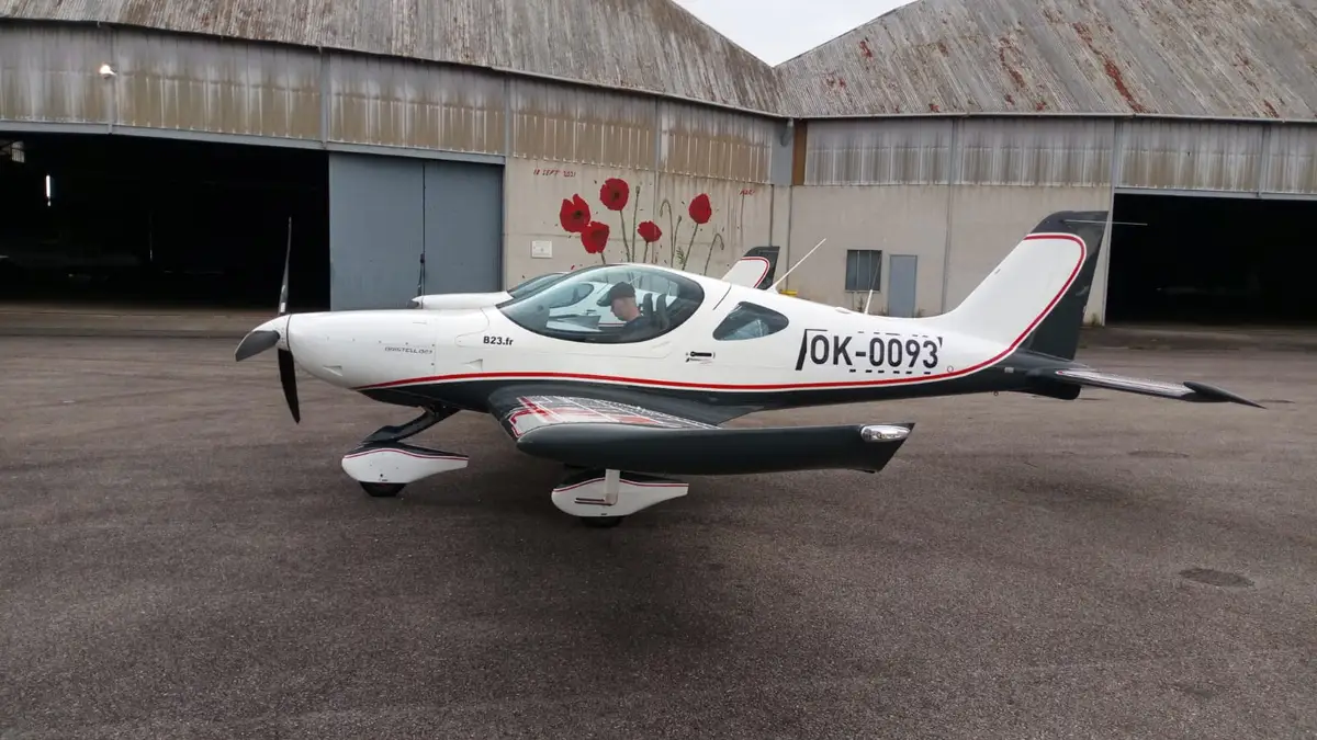 Photo from Aeroclub Rennes Ille Et Vilaine's website