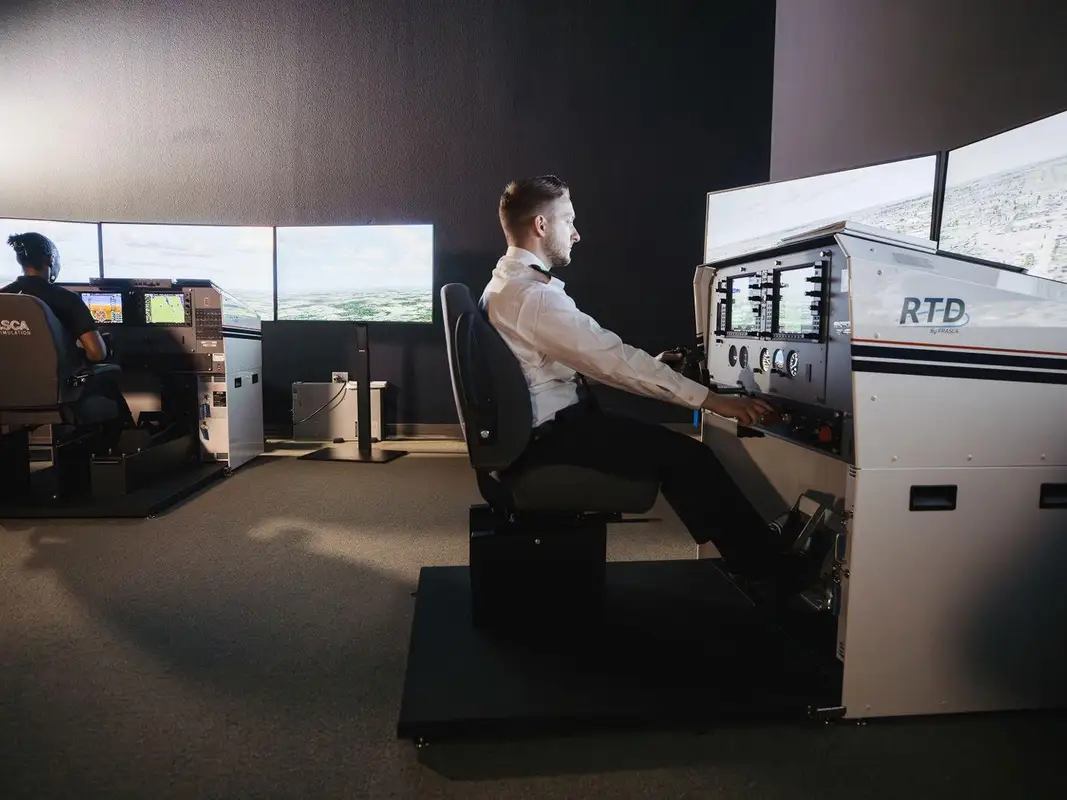 Photo from Acron Aviation Academy's website