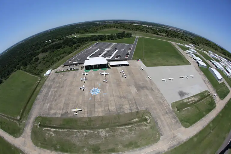 Photo from West Houston Airport Flight School's website