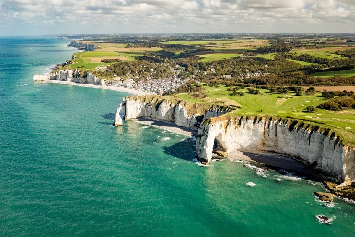 Photo from France Copter's website