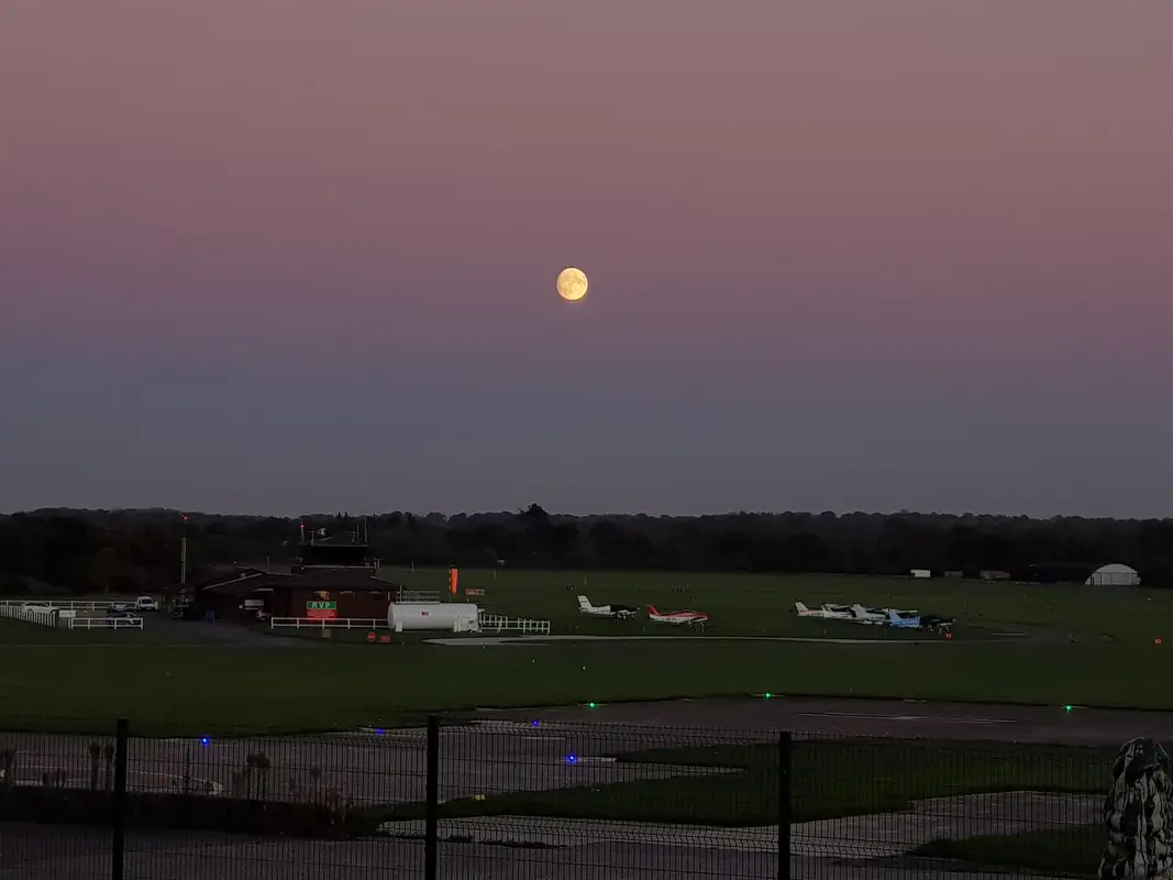 Photo from Aviation Flight Centre, Shoreham Aviation Flight Centre's website