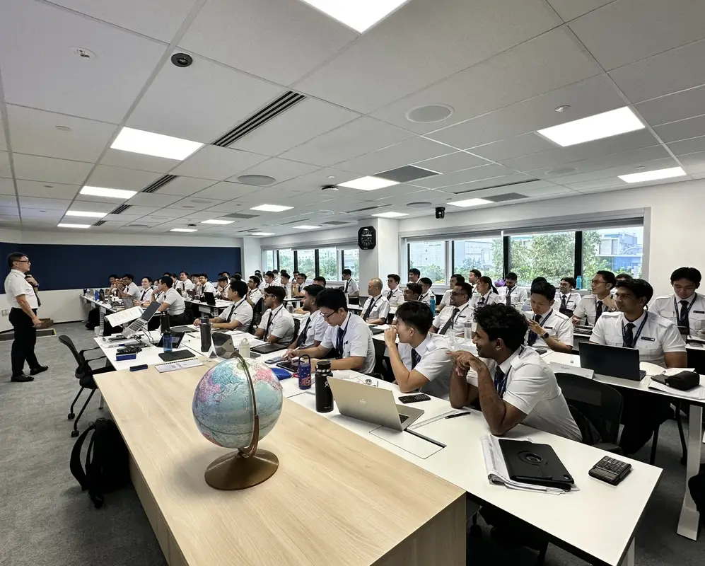 Photo from Singapore Flying College Pte Ltd's website