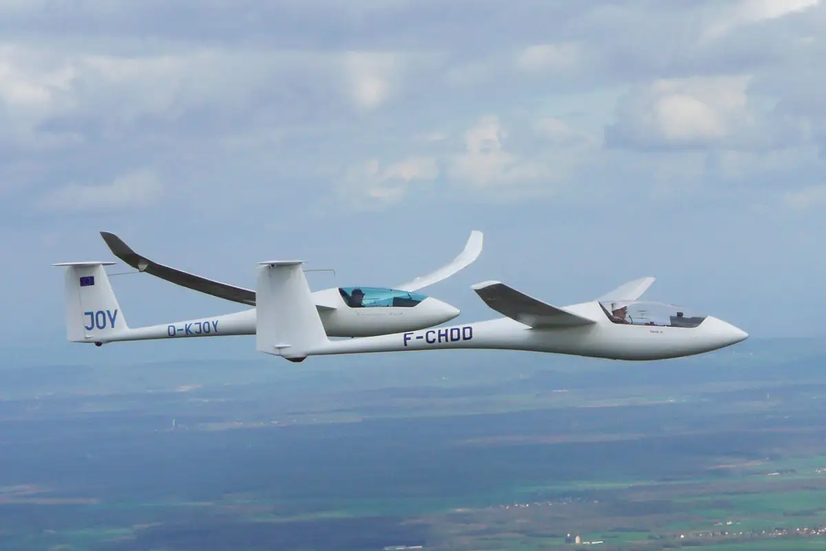 Photo from Planeur Club De Niort's website