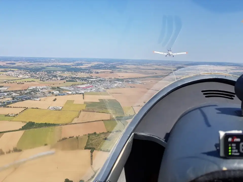 Photo from Planeur Club De Niort's website