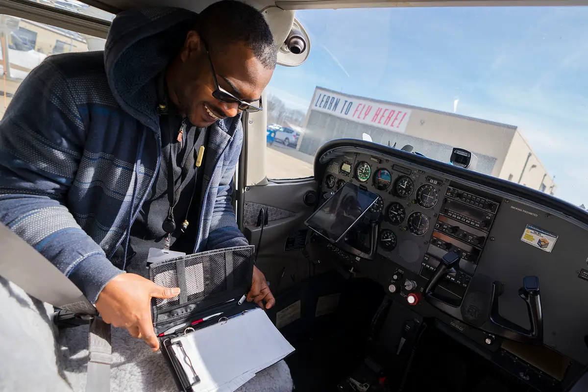 Photo from New Horizon Aviation INC's website