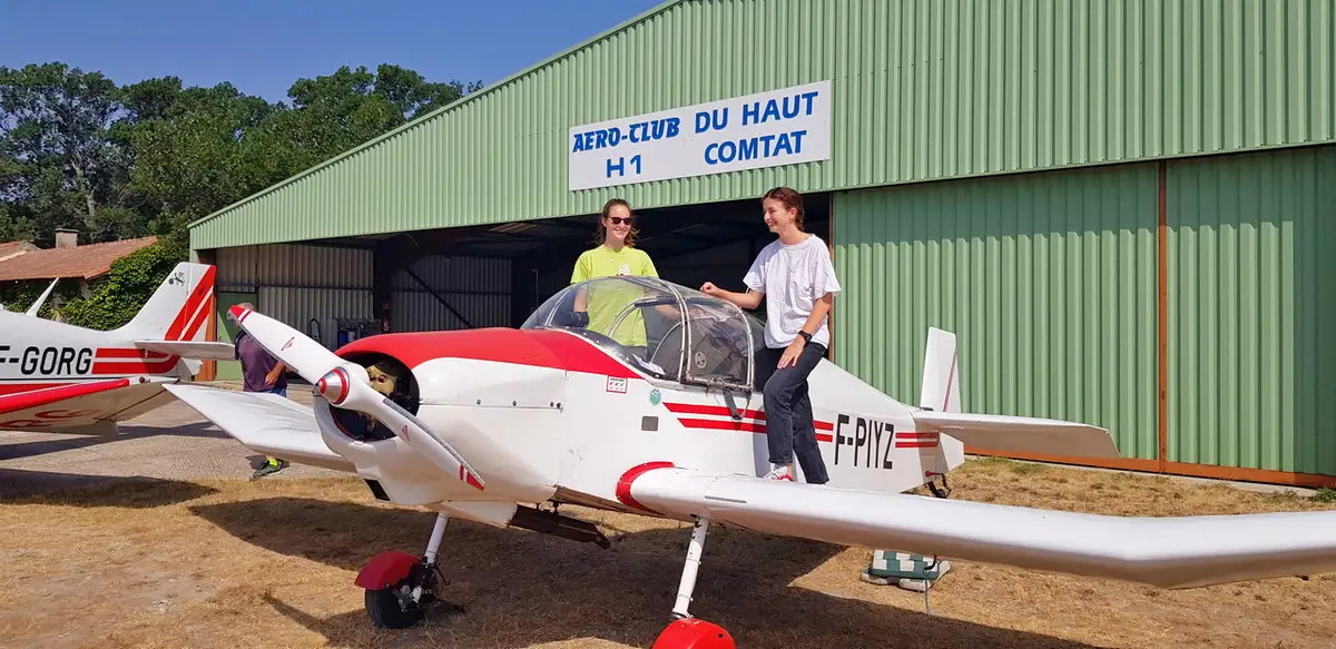 Photo from Aeroclub Du Haut Comtat's website