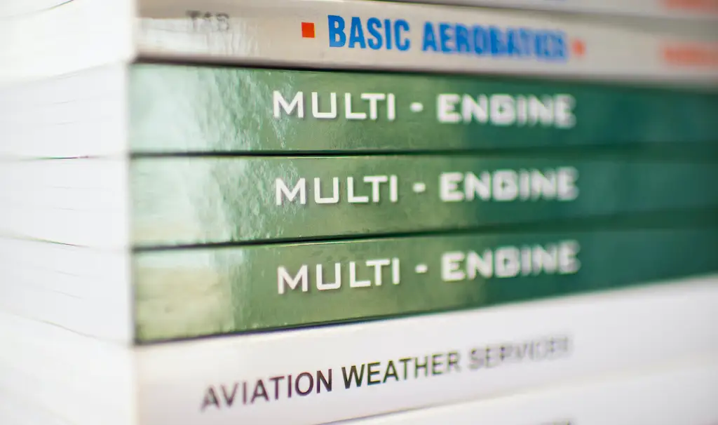 Photo from Superior Flight School's website
