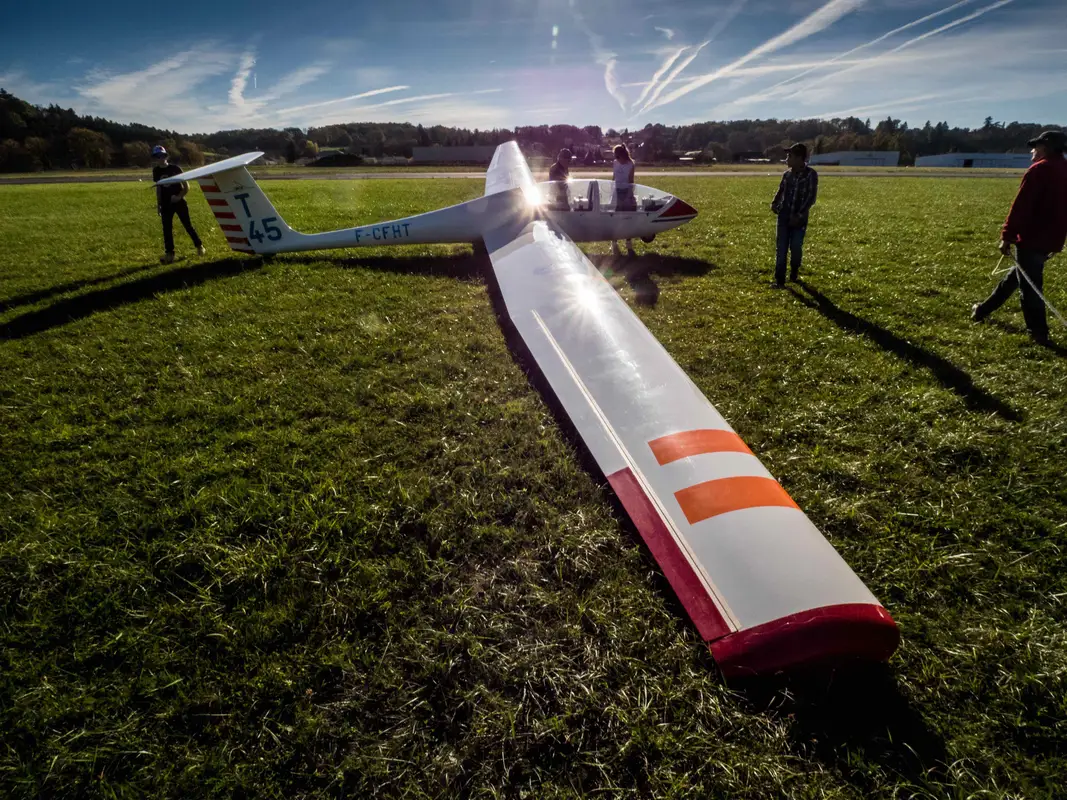 Photo from Centre De Vol A Voile Du Perigord's website