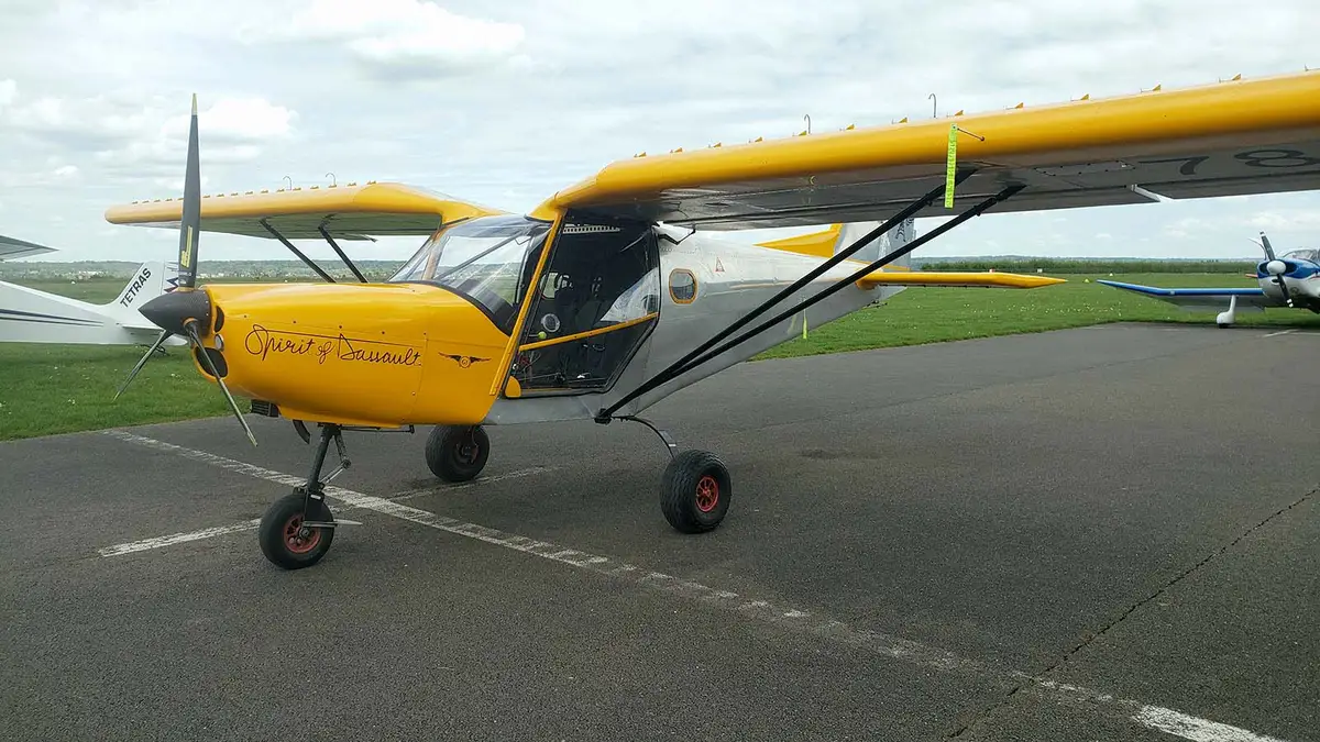 Photo from Aeroclub Dassault Ile De France's website