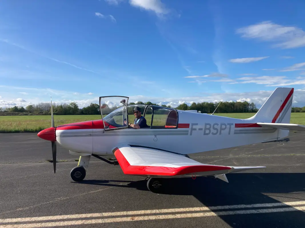 Photo from Planeur Montaigu Vendee's website