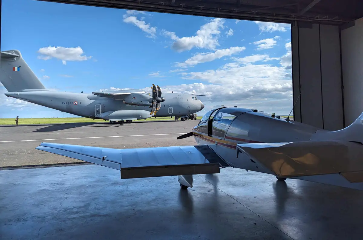Photo from Aeroclub Des Deux Sevres's website