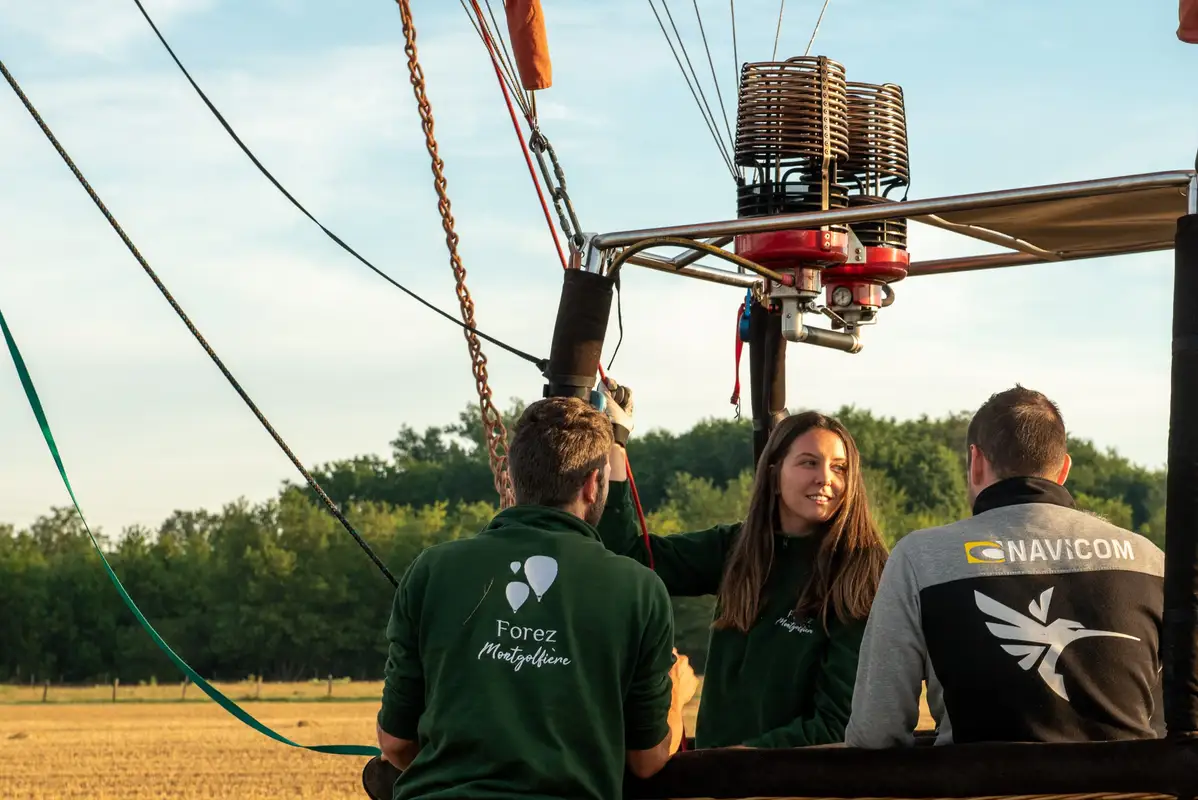 Photo from Ecole de Montgolfière Française (EMF)'s website