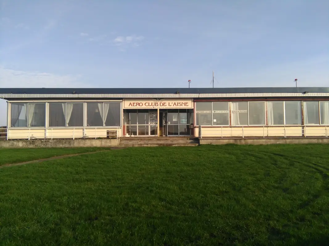 Photo from Aero-Club De L'Aisne's website