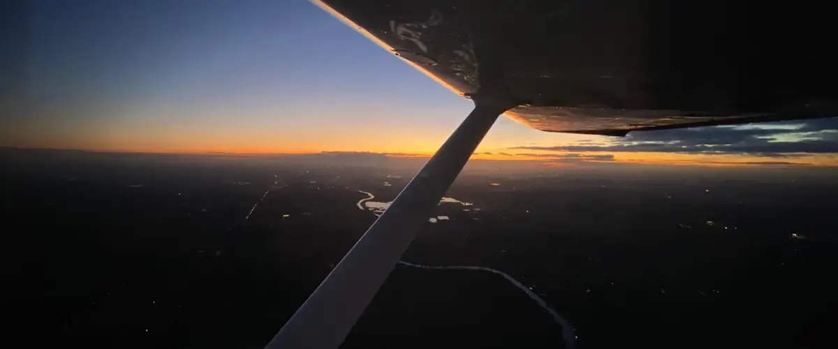 Photo from Gamston Flying School Limited's website