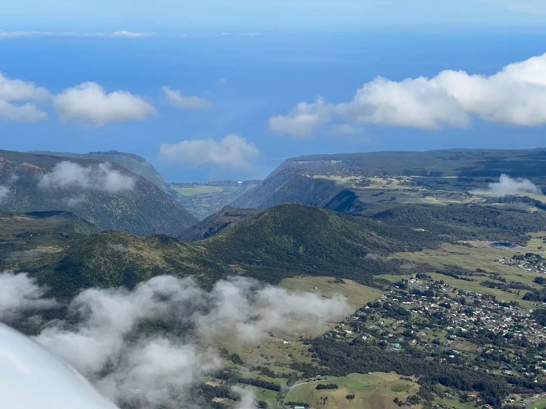 Photo from Tropicbird Flight Service's website
