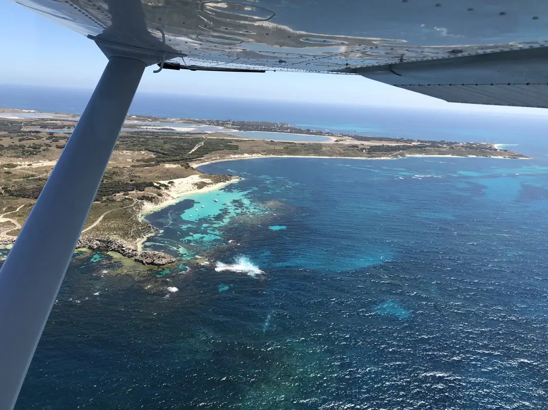 Photo from Major Blue Air Pty Ltd's website