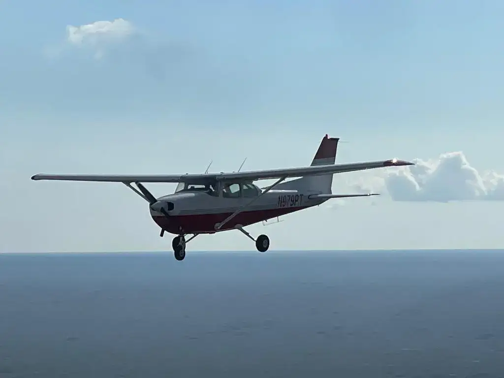 Photo from Flight school's website