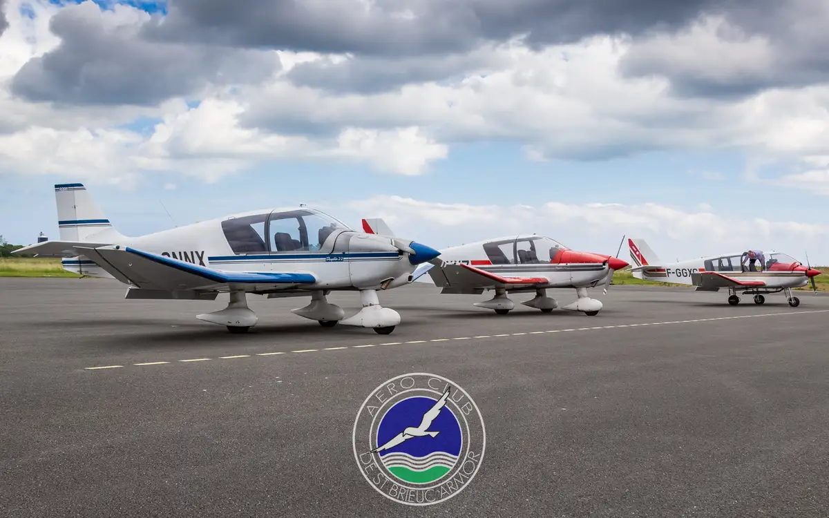 Photo from Aeroclub De Saint Brieuc Armor's website