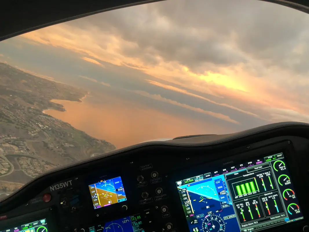 Photo from Sling Flying Club, LLC's website