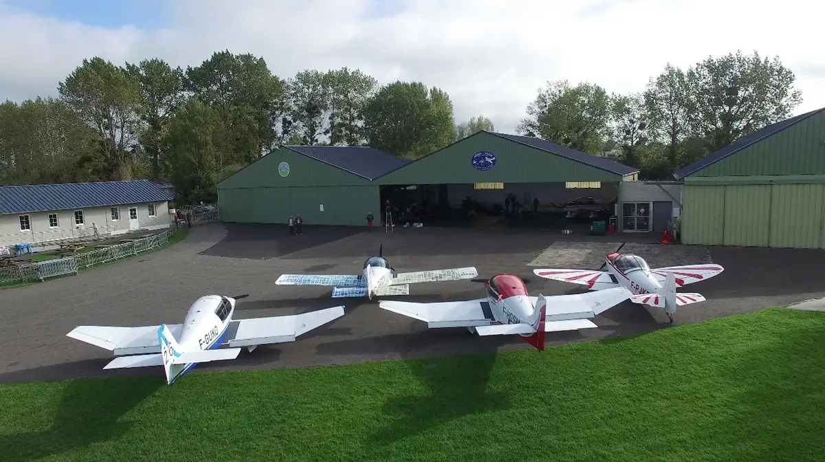 Photo from Aeroclub Des Greves Du Mont Saint Michel's website