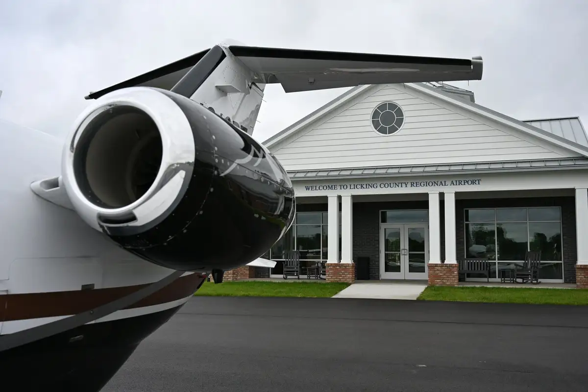 Photo from Flight Gear Aviation's website