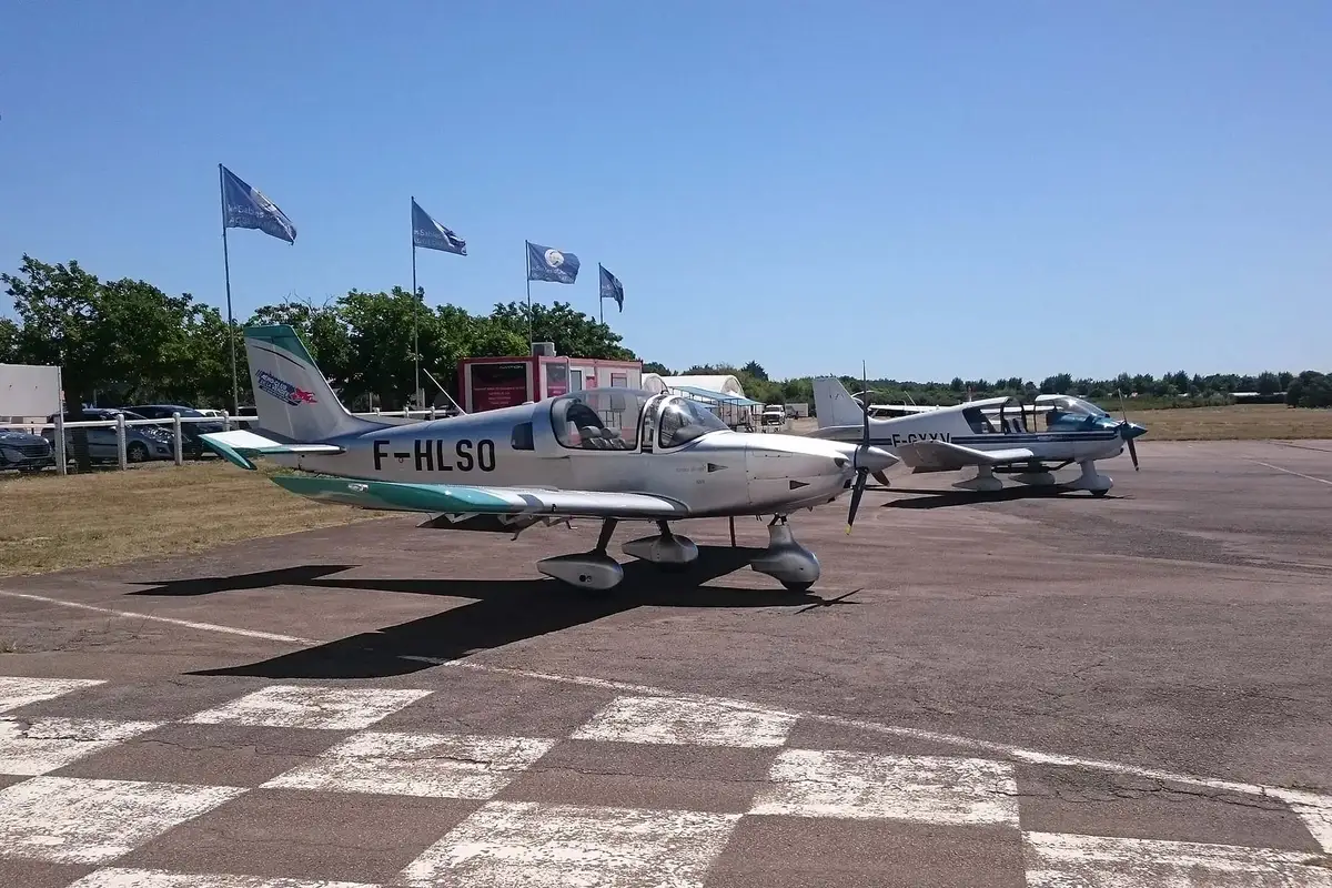 Photo from Aeroclub De La Vendee's website