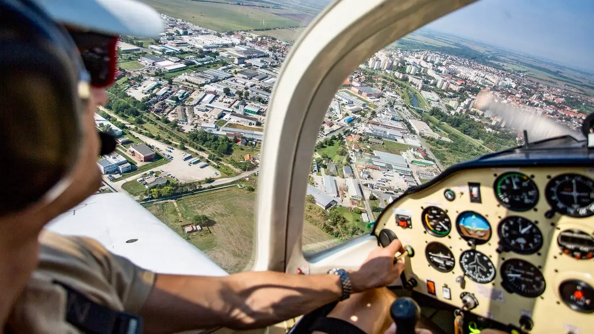 Photo du site web de Cavok Aviation