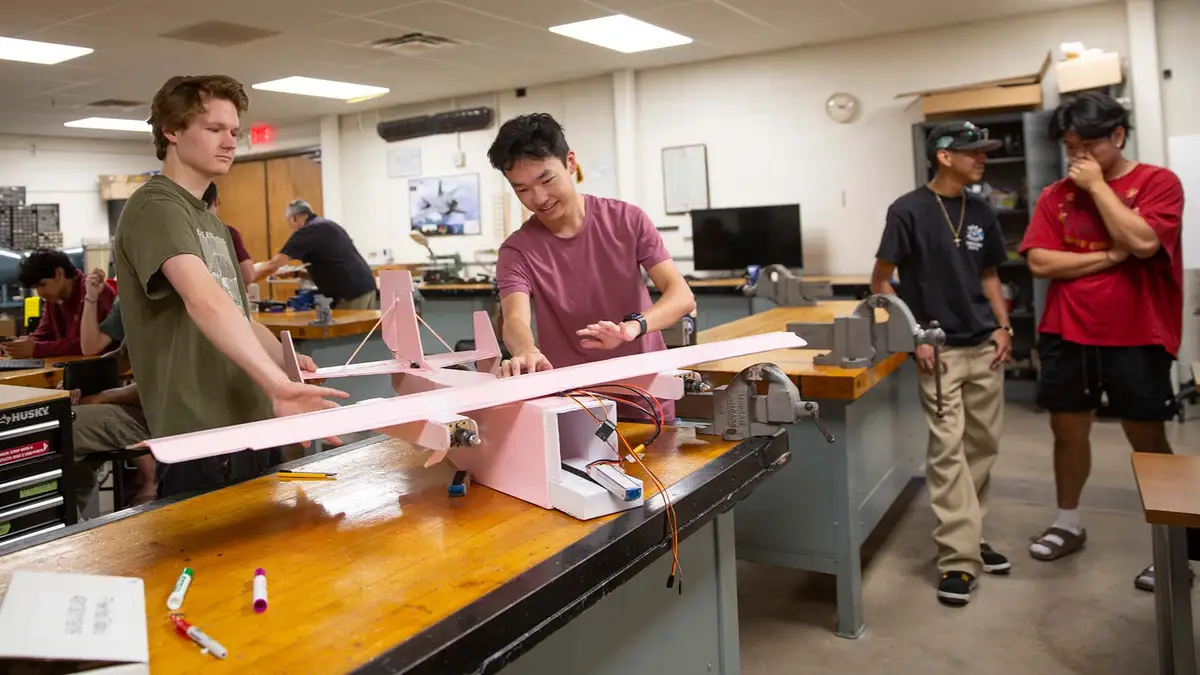 Photo du site web de Arizona State University Dept Of Aeronautical Tech
