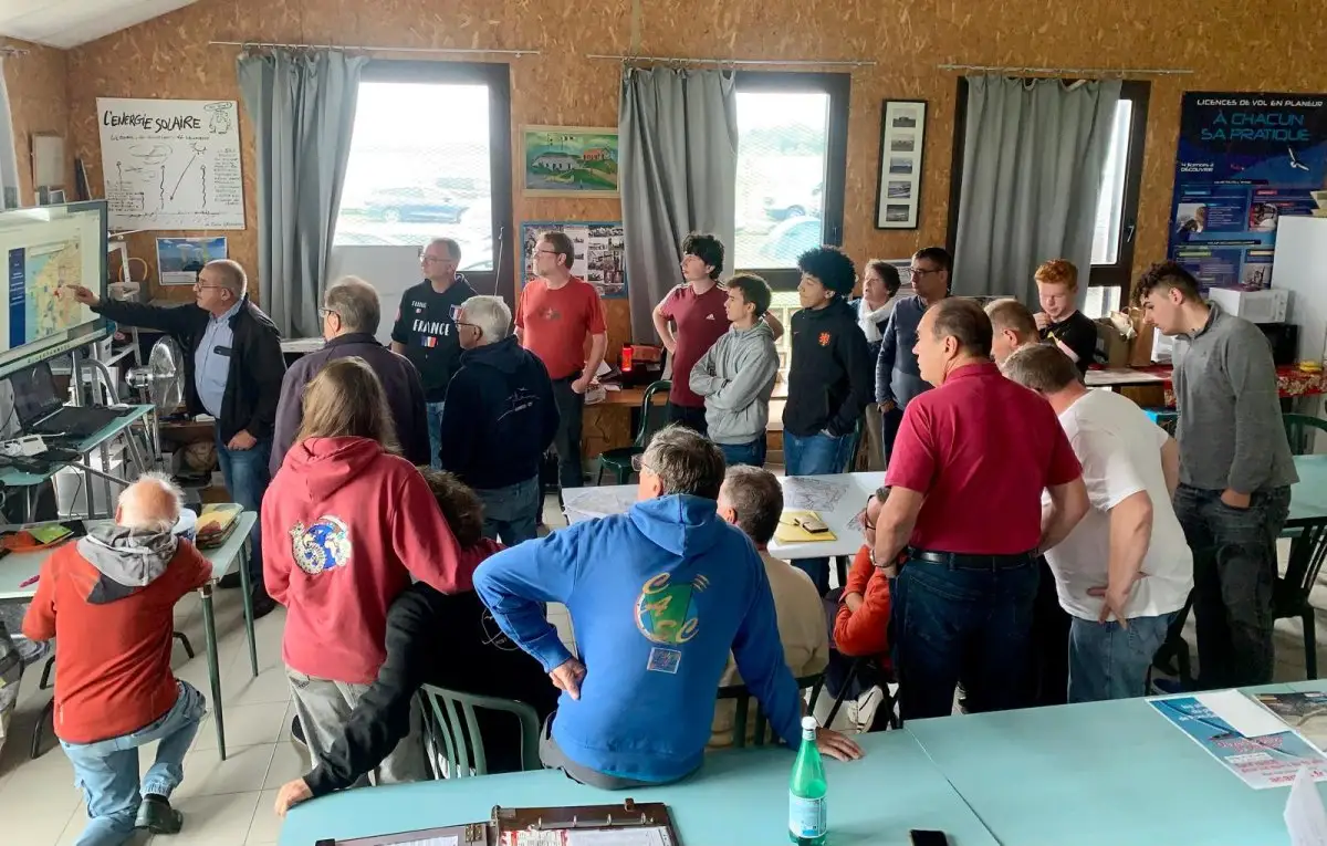Foto von der Website von Aeroclub Albert Mangeot