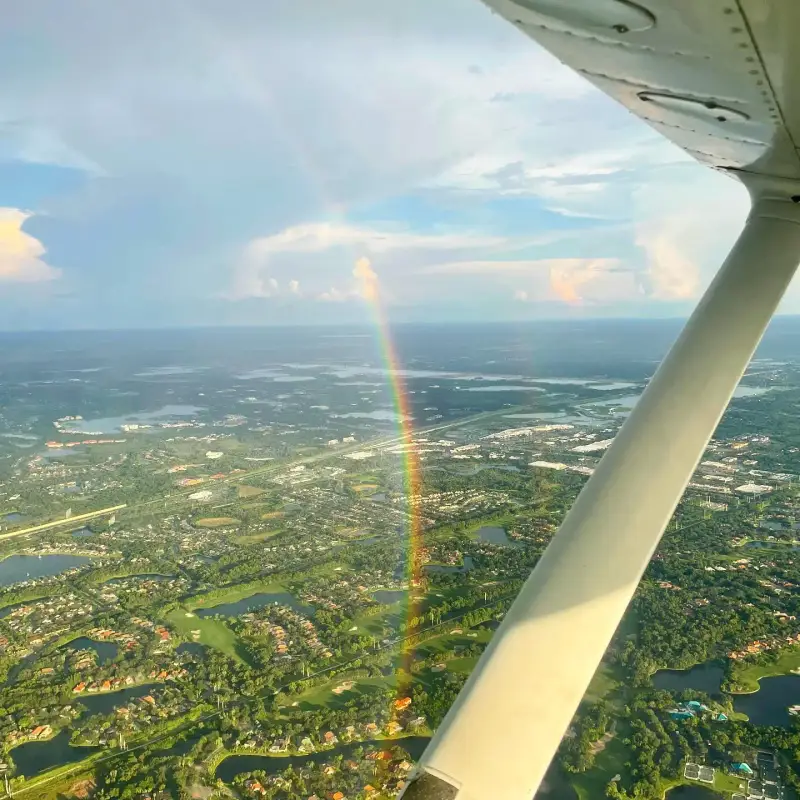 Photo from Cirrus Aviation INC's website