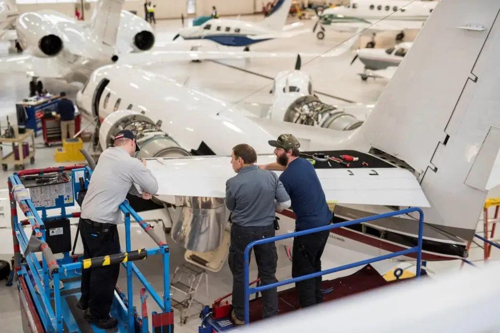 Photo from Jet And Rotor Aviation Academy's website