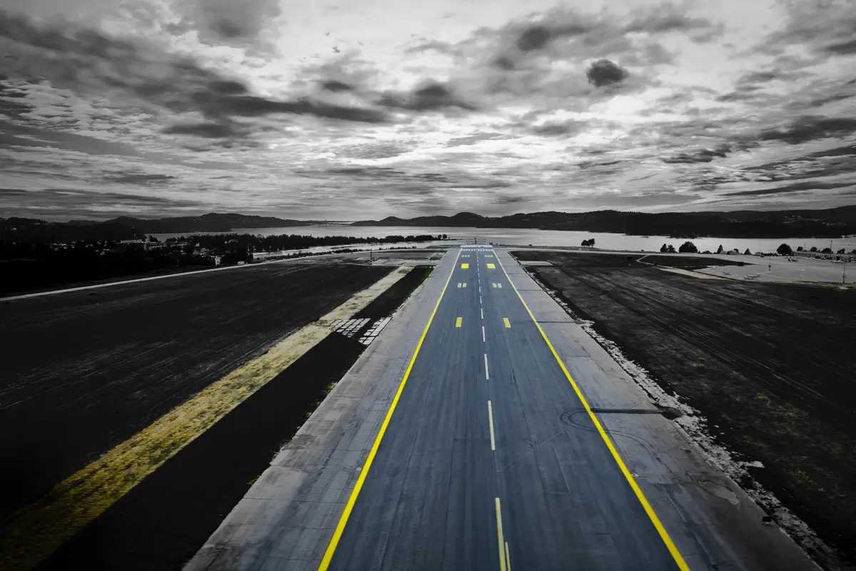 Photo from Escuela de Aviación General Roberto Fierro Villalobos's website