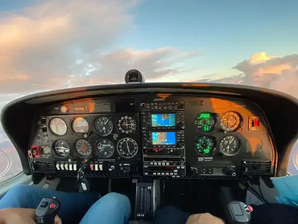 Photo from Ecole Superieure D'Aviation's website