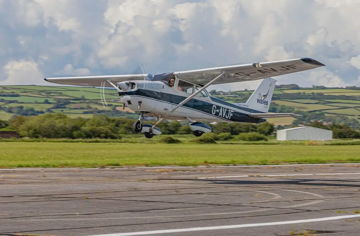 Foto von der Website von Flywales