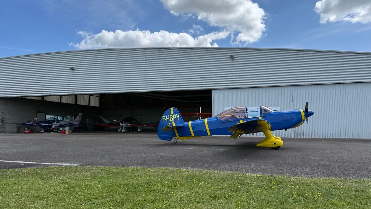 Photo from Aeroclub De Mortagne Au Perche's website