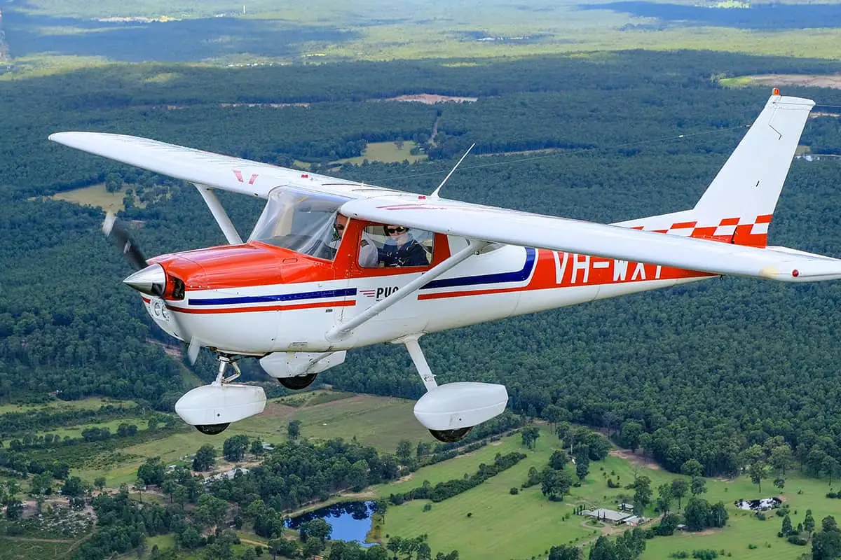 Photo from Phil Unicomb Aviation Pty Ltd's website