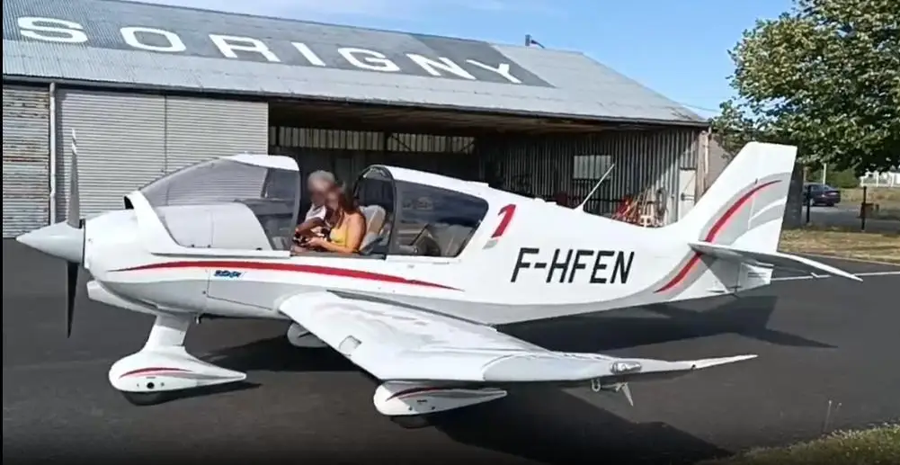 Photo from Aeroclub De Touraine's website