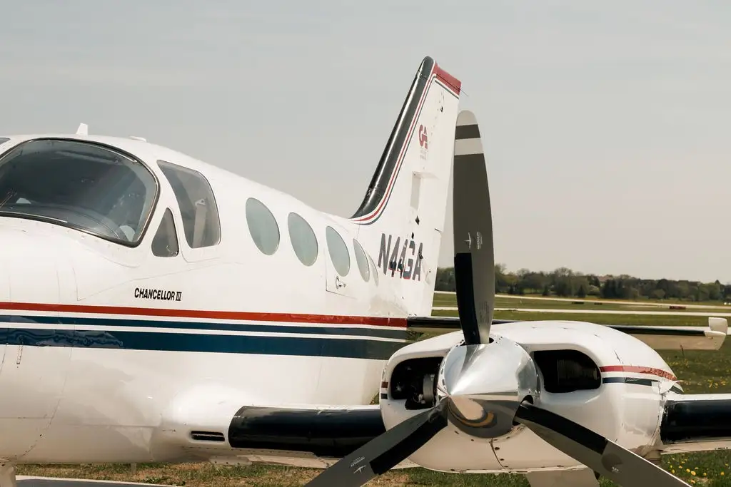 Photo from Somerset Air Service's website