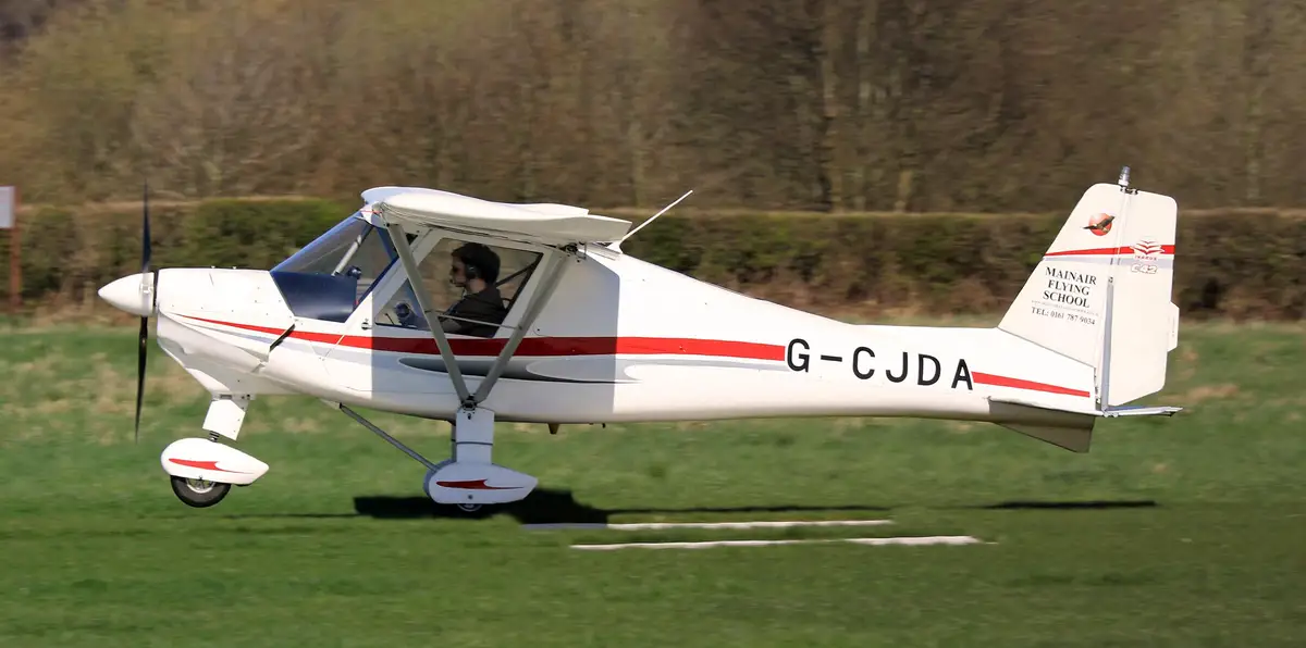 Photo from MainAir Microlight School Ltd's website
