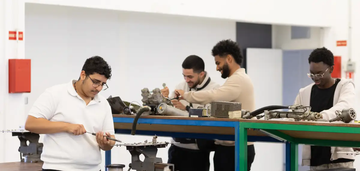 Photo from Institut Aéronautique Amaury de la Grange's website
