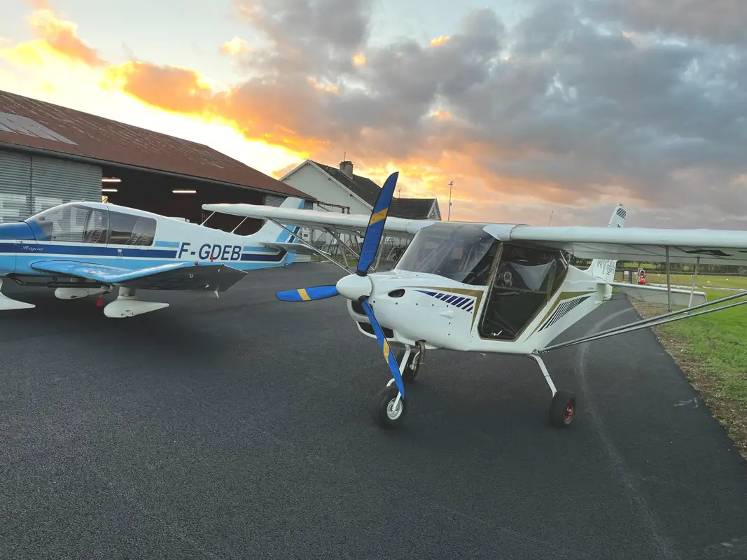 Photo from Aeroclub Des Pilotes Du Centre's website
