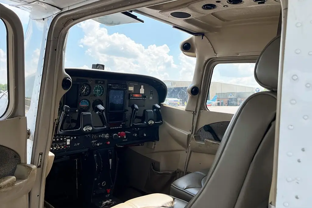 Photo from Wings of Eagles Aviation - Clarksville (CKV)'s website