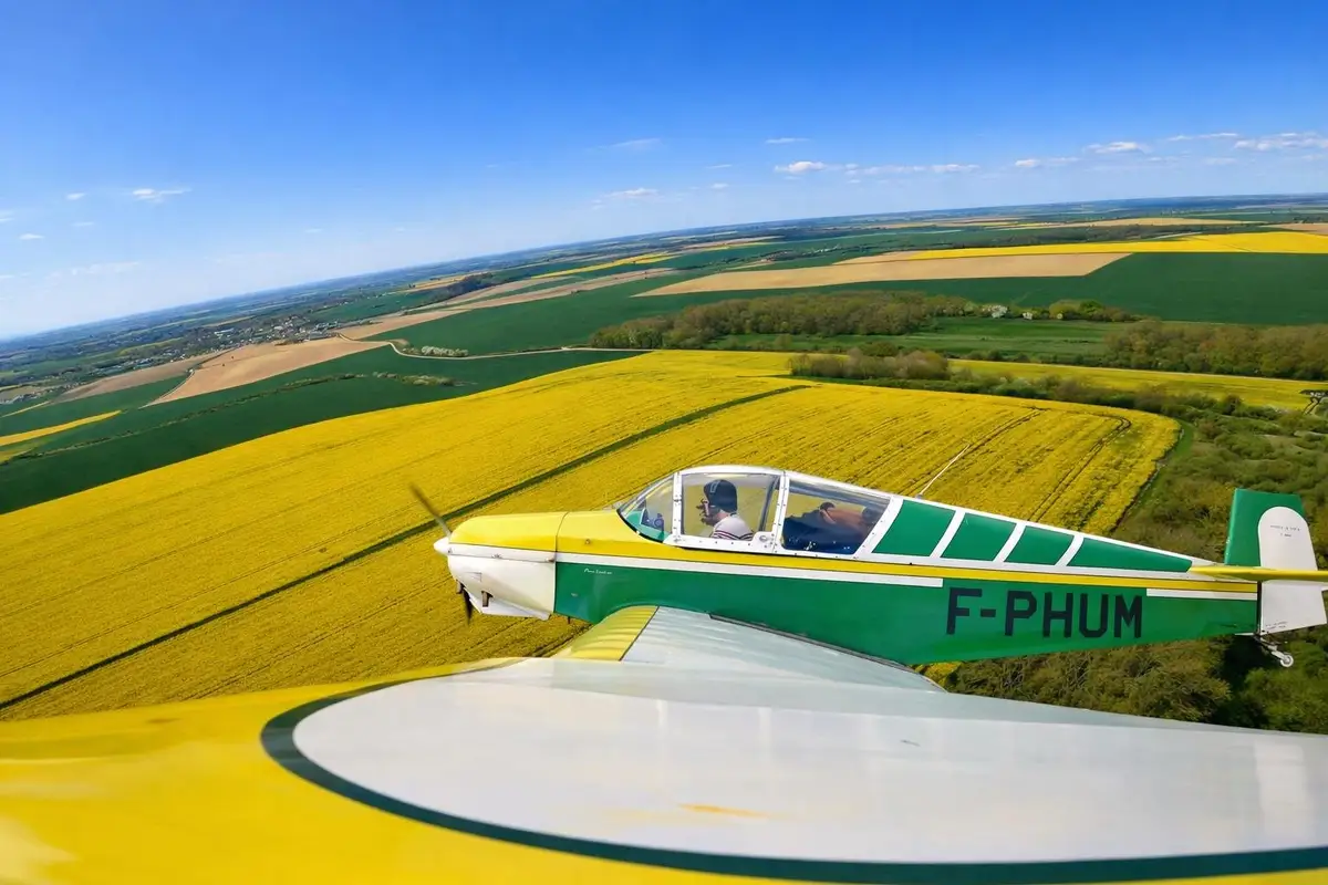 Photo from Aero-Club Albert Meaulte's website