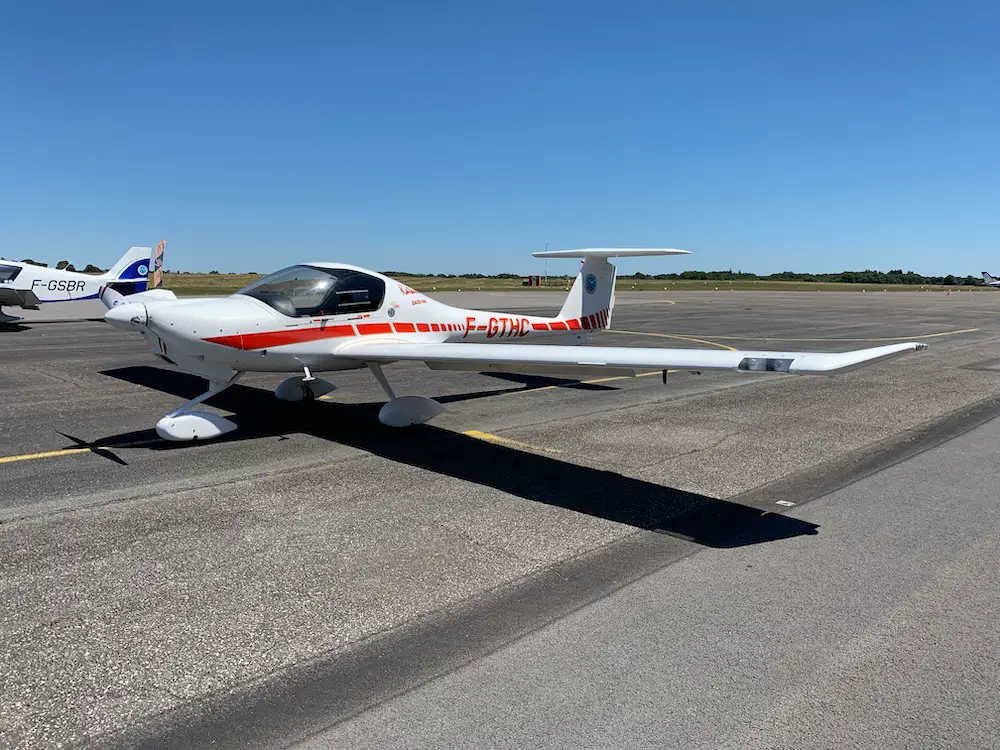 Photo from Aeroclub Du Pays De Vannes's website