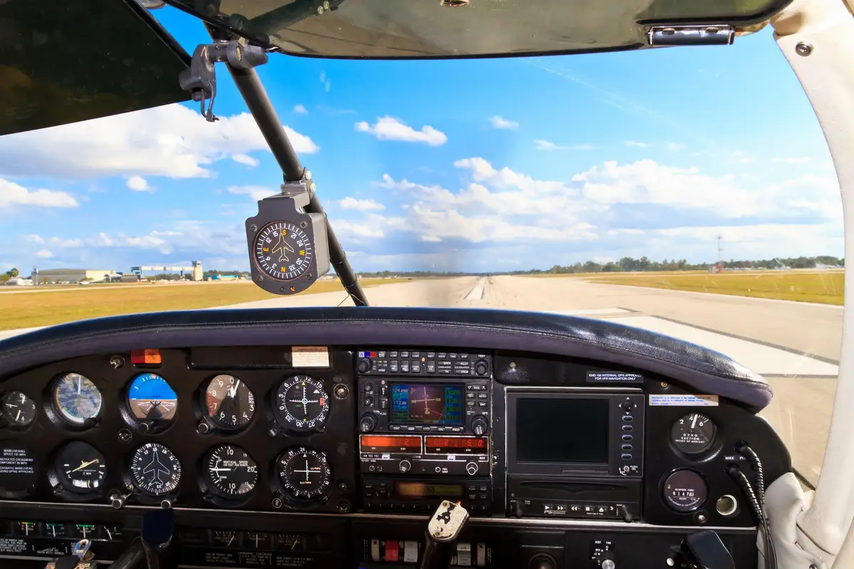 Photo from AirLink Flight School's website