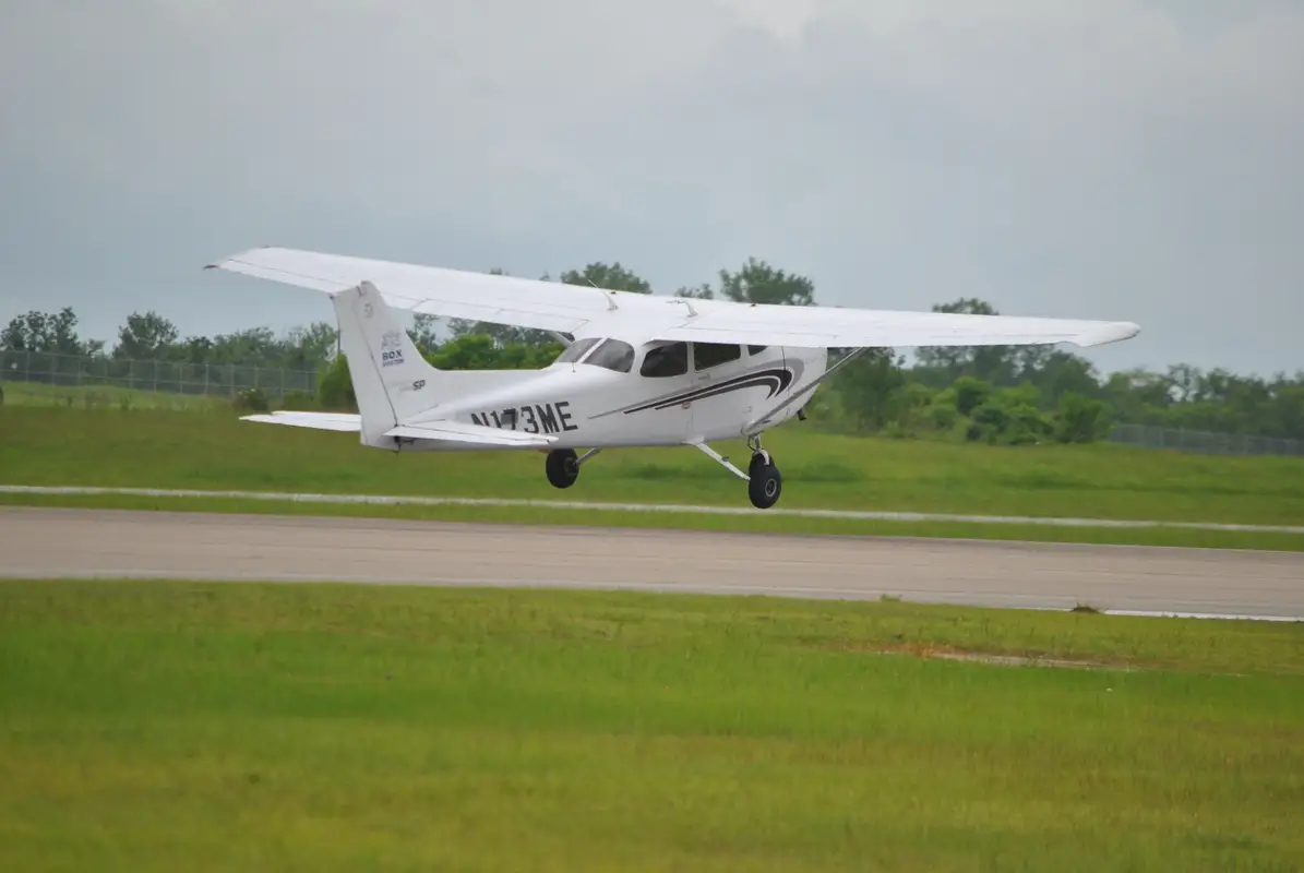 Photo from Box Aviation's website